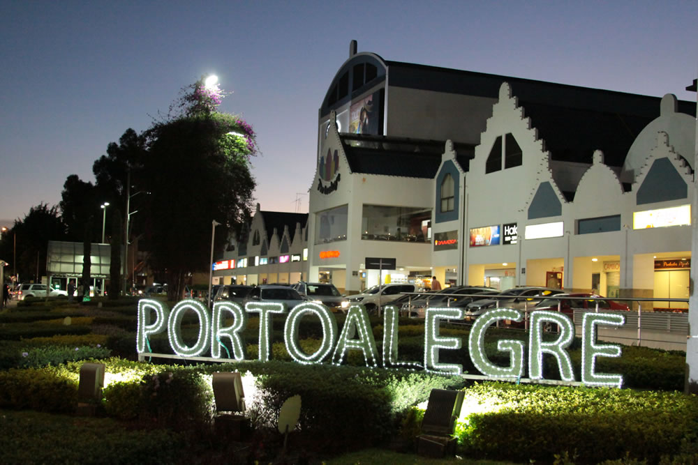 centro comercial portoalegre día